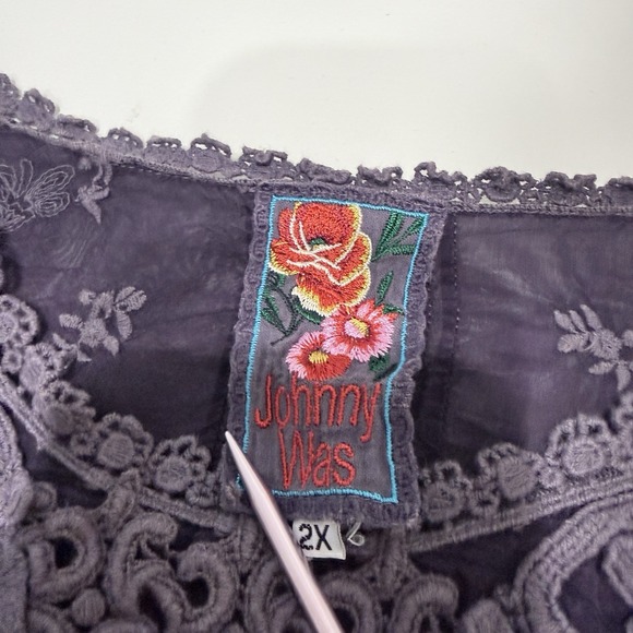 Johnny Was Floral Embroidered Eyelet Tunic Size 2X Purple Lace Trim Pockets Boho - Picture 6 of 7